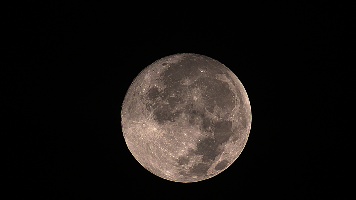 La luna del raccolto